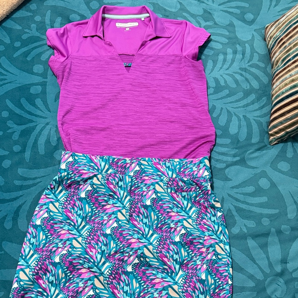 Pebble Beach golf outfit. Medium